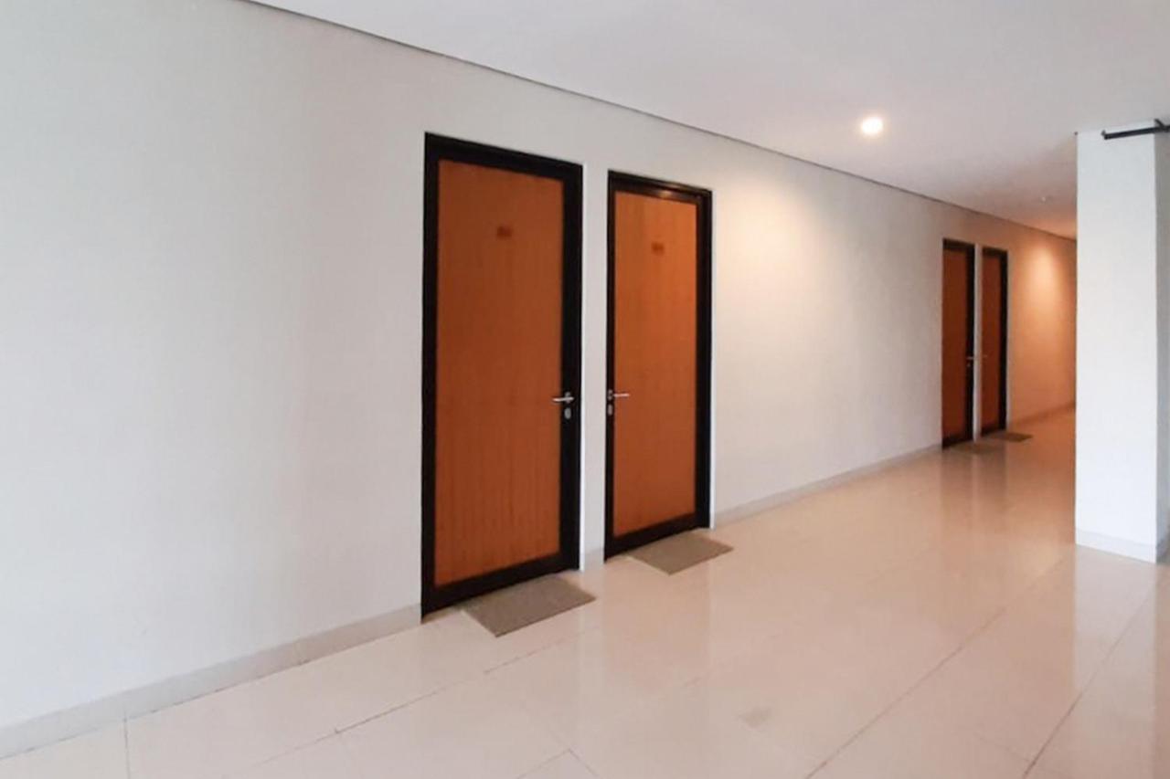Reddoorz Plus @ Bitung City Center Εξωτερικό φωτογραφία